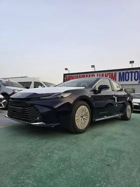 Toyota Camry 2025