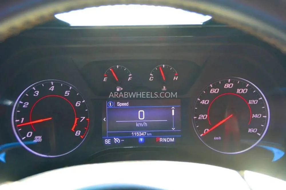 شيفروليه كامارو 2019 for Sale in الشارقة Image-10