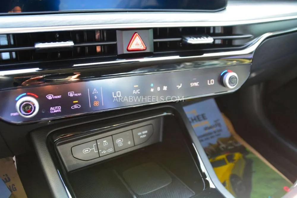 Kia K5 2025 for Sale in Sharjah Image-17