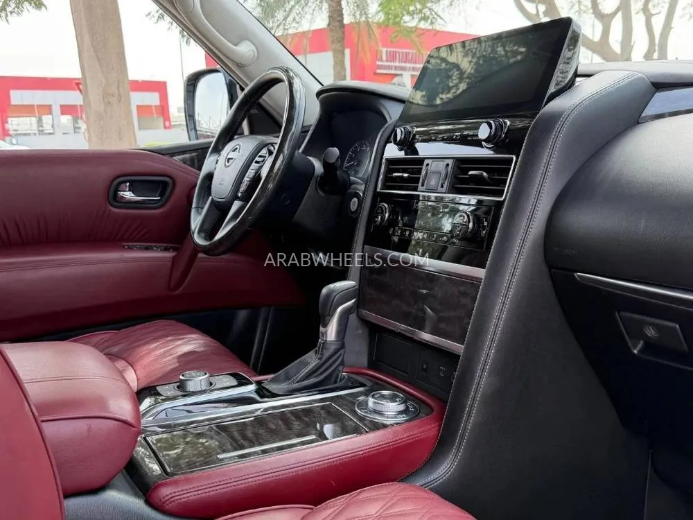 Nissan Patrol 2022 for Sale in Dubai Image-15