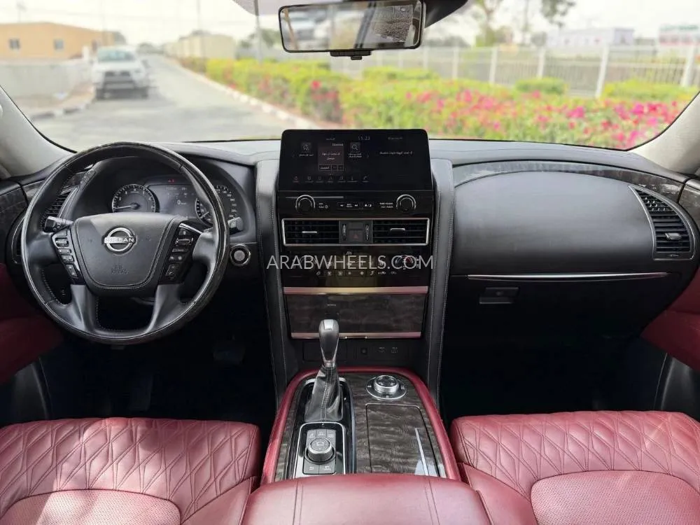 Nissan Patrol 2022 for Sale in Dubai Image-18