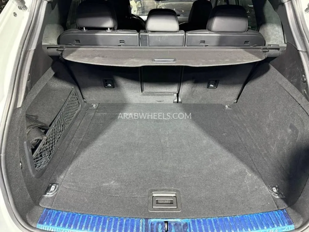 Porsche Cayenne 2016 for Sale in Dubai Image-12