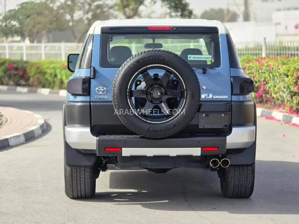 Toyota FJ Cruiser 2022 for Sale in Dubai Image-14