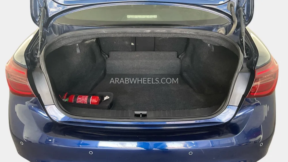 إنفينيتي Q50 2023 for Sale in دبي Image-14