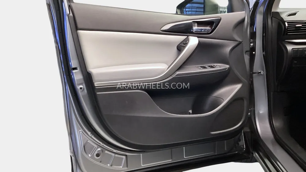 Mitsubishi Eclipse Cross 2024 for Sale in Sharjah Image-14