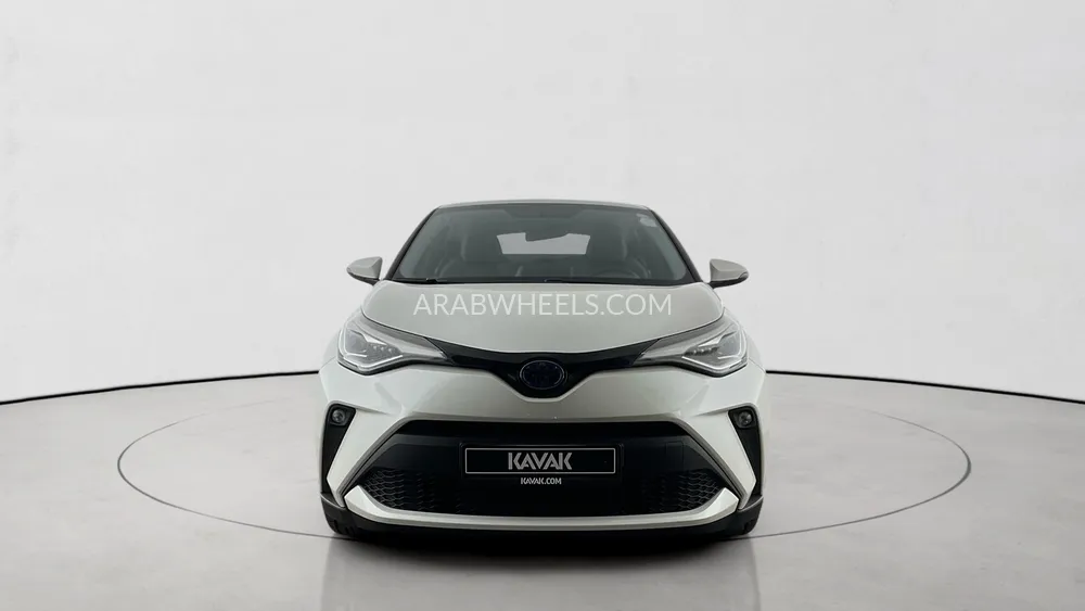 Toyota C-HR 2023 for Sale in Sharjah Image-2