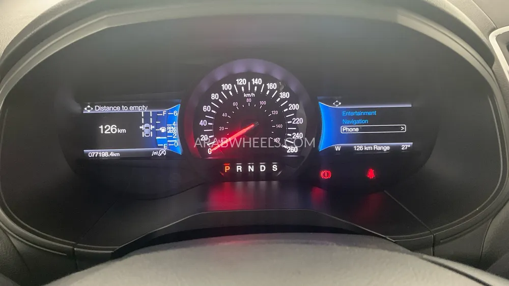 Ford Edge 2022 for Sale in Sharjah Image-11