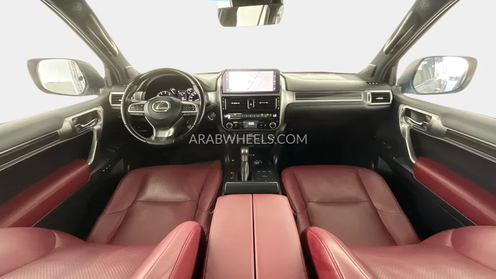 Lexus GX 2022 for Sale in Sharjah Image-10