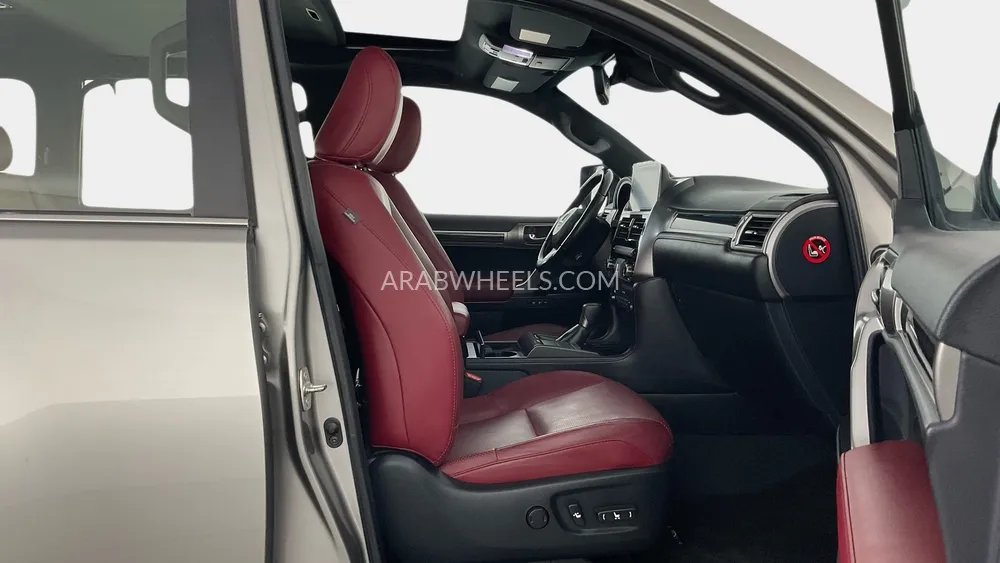 Lexus GX 2022 for Sale in Sharjah Image-12