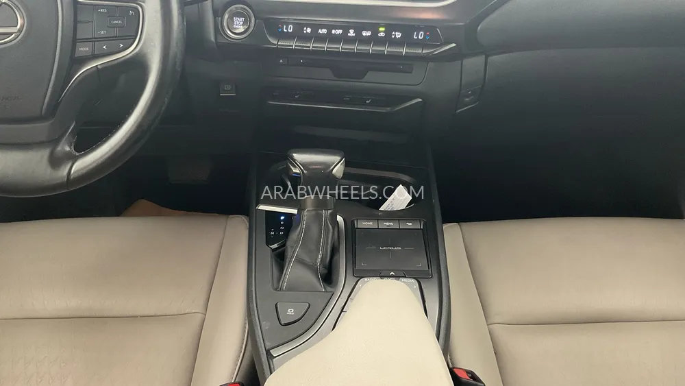 Lexus UX 2020 for Sale in Sharjah Image-23