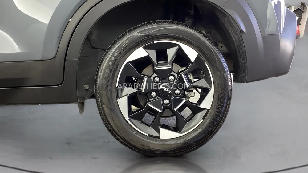 Kia Sonet 2024 for Sale in Sharjah Image-10