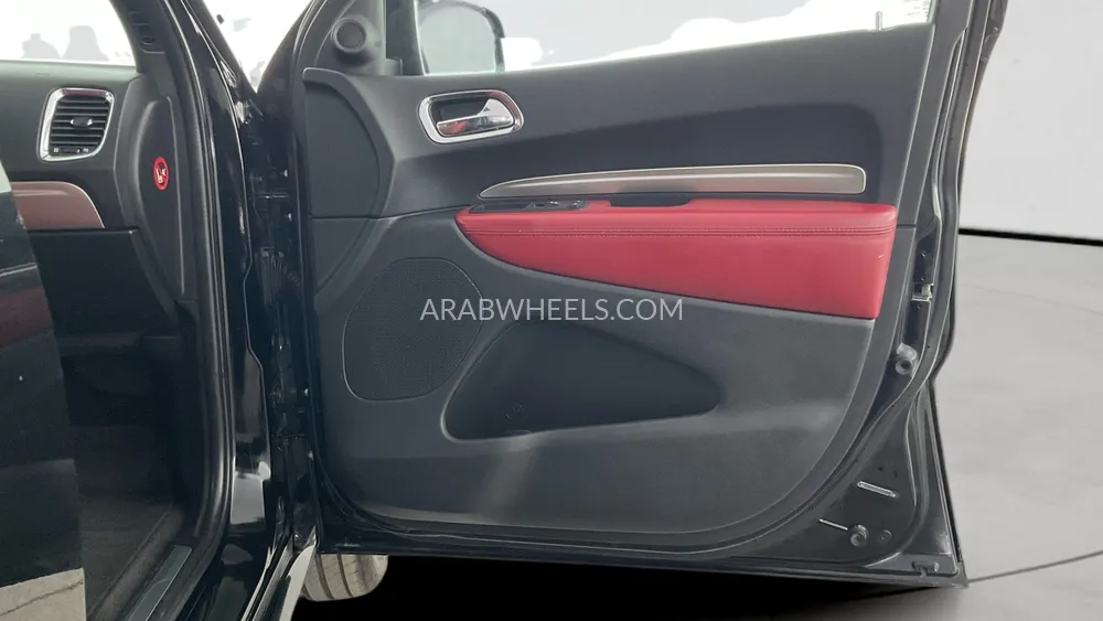 Dodge Durango 2017 for Sale in Sharjah Image-25