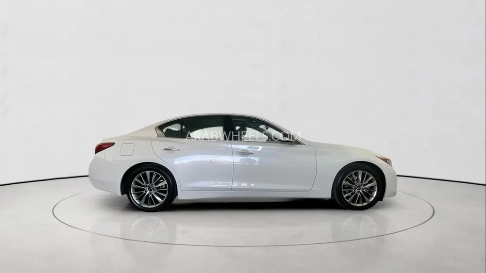 Infiniti Q50 2023 for Sale in Sharjah Image-8