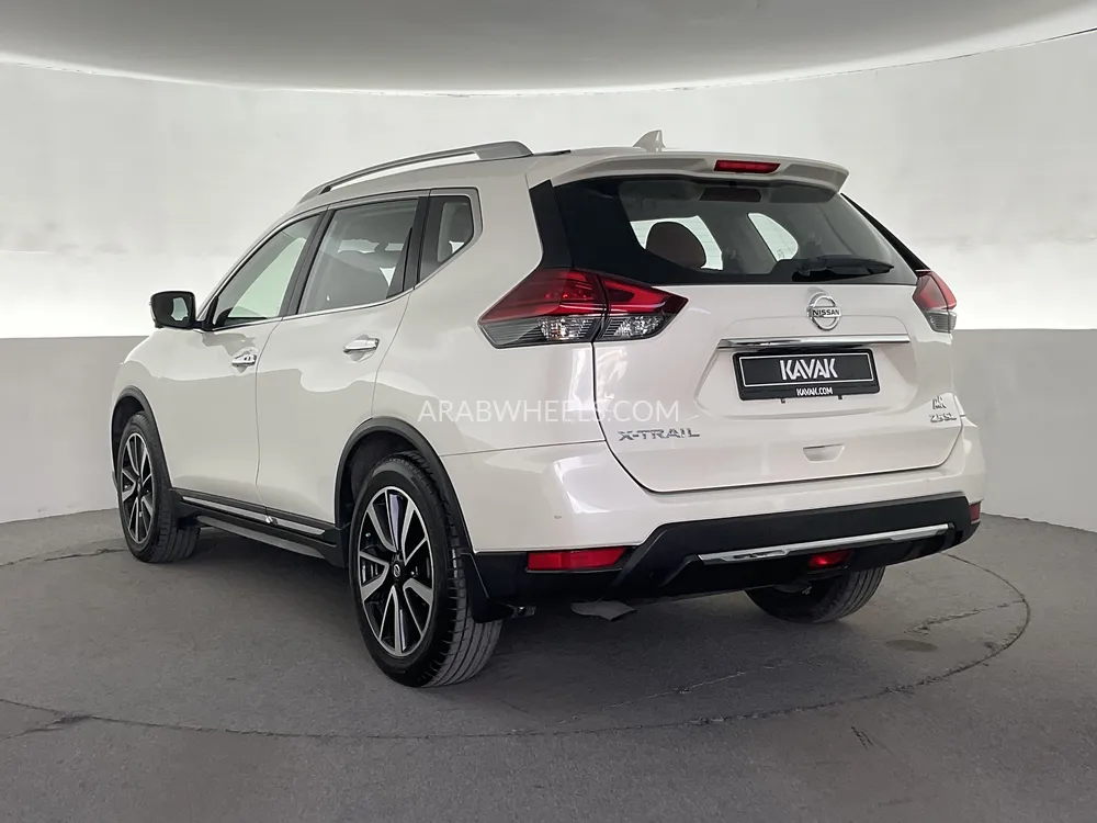 Nissan X-Trail 2022 for Sale in Dubai Image-4
