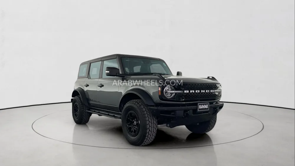 Ford Bronco 2023 for Sale in Sharjah Image-3