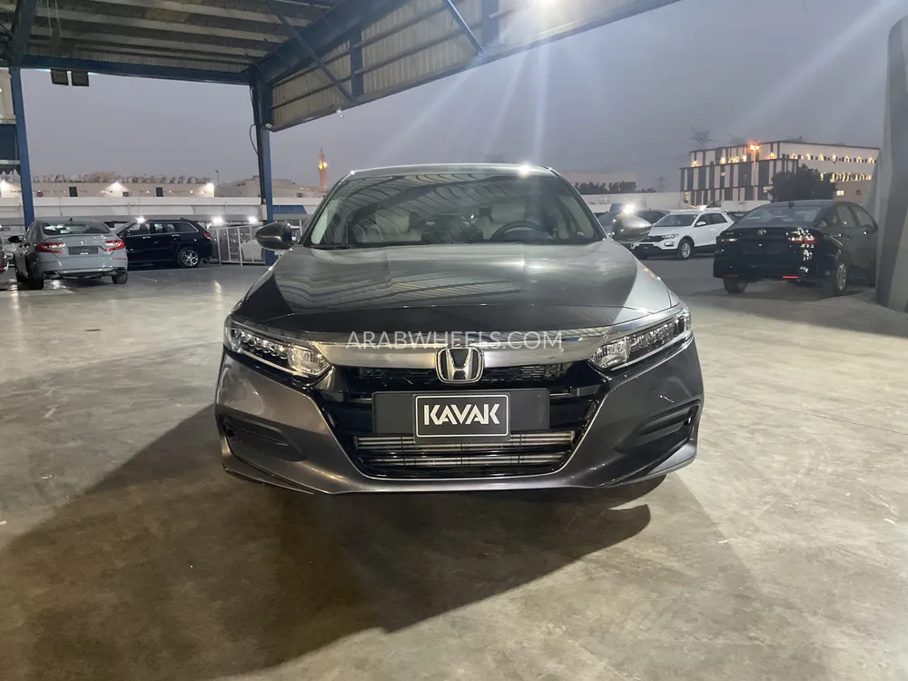 هوندا أكورد 2020 for Sale in الشارقة Image-2