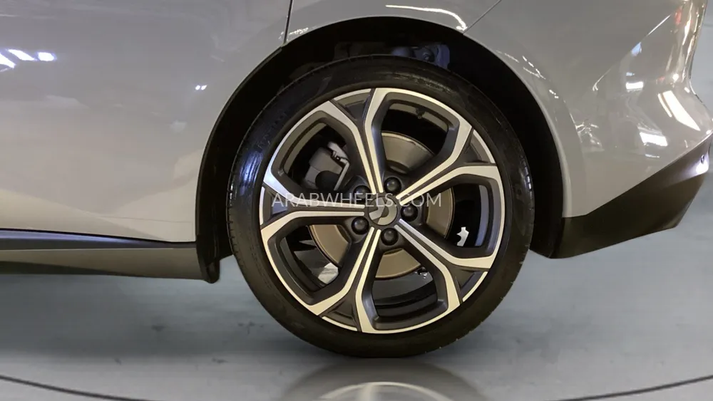 Nio ET5 2024 for Sale in Dubai Image-10