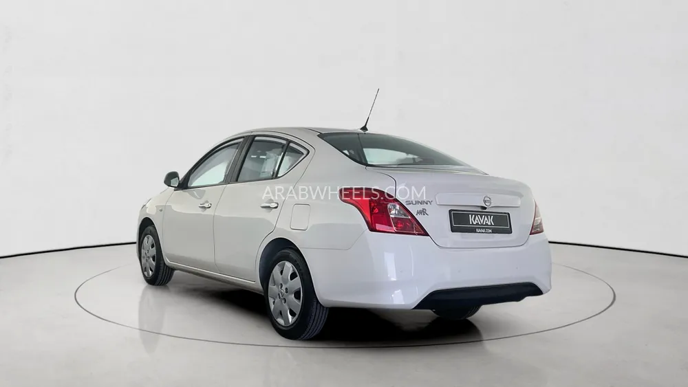 Nissan Sunny 2023 for Sale in Dubai Image-4