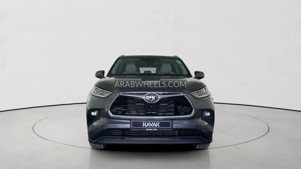 Toyota Highlander 2023 for Sale in Dubai Image-2