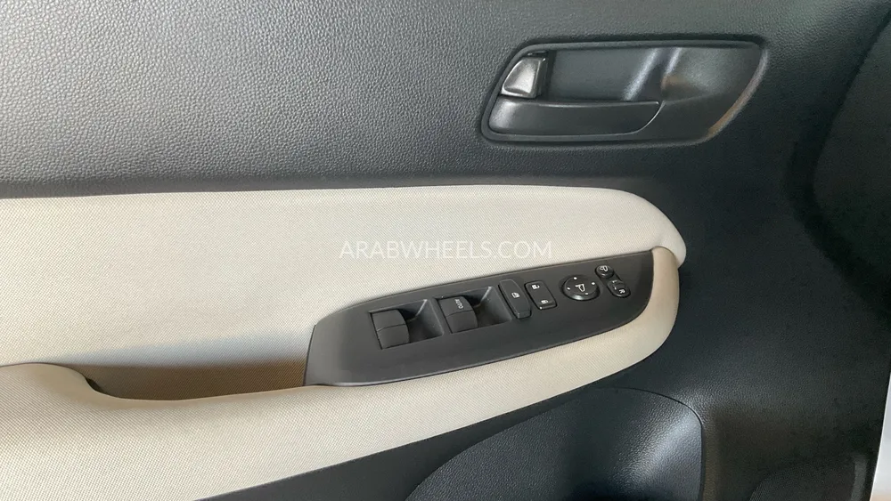 Honda City 2024 for Sale in Dubai Image-32