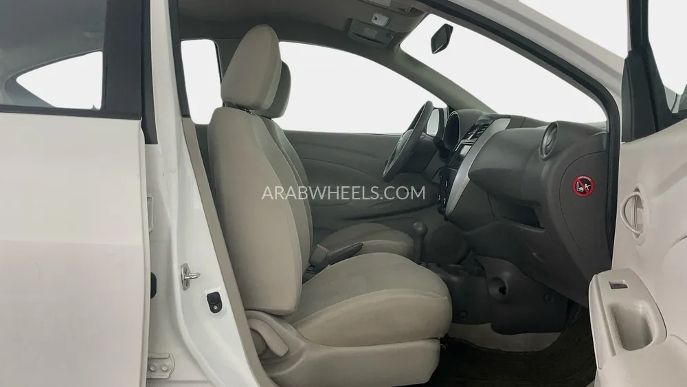 Nissan Sunny 2023 for Sale in Dubai Image-12