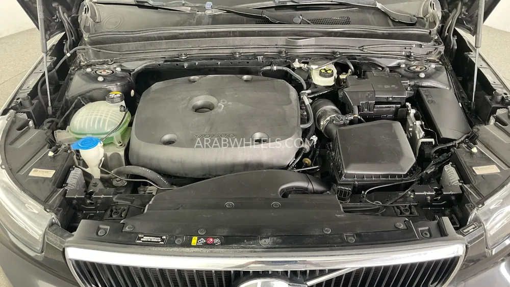 Volvo XC40 2022 for Sale in Dubai Image-21