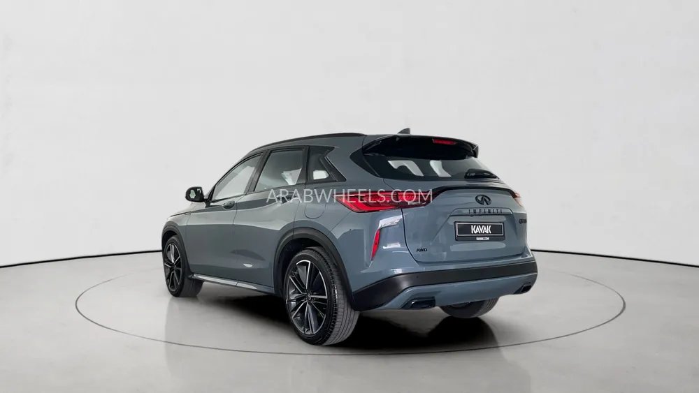 Infiniti QX50 2024 for Sale in Sharjah Image-4