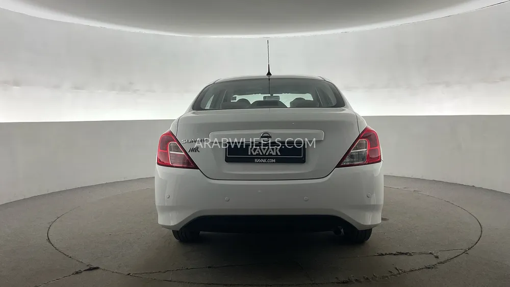 Nissan Sunny 2023 for Sale in Dubai Image-5