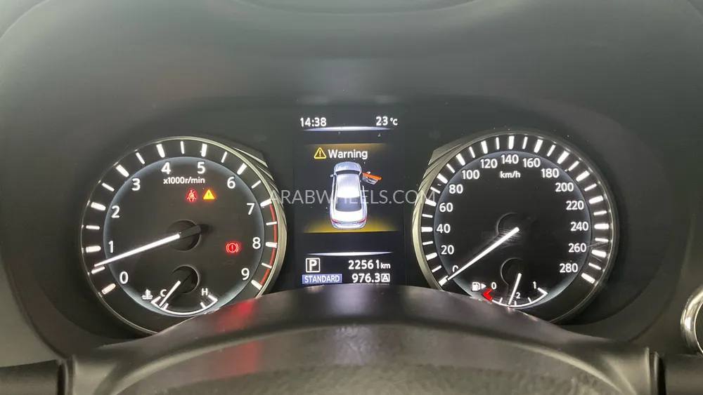 Infiniti Q50 2024 for Sale in Dubai Image-11