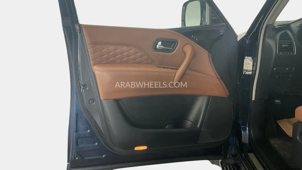 Infiniti QX80 2018 for Sale in Sharjah Image-18