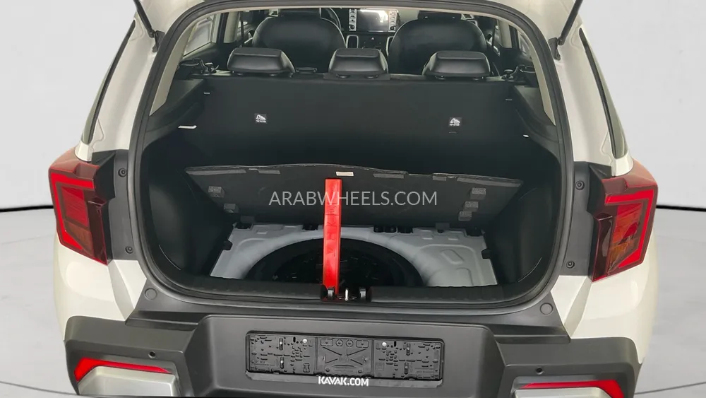 Kia Sonet 2025 for Sale in Dubai Image-14