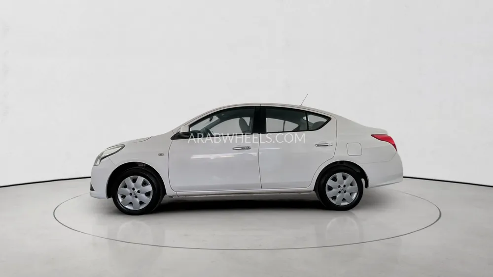 Nissan Sunny 2023 for Sale in Dubai Image-7