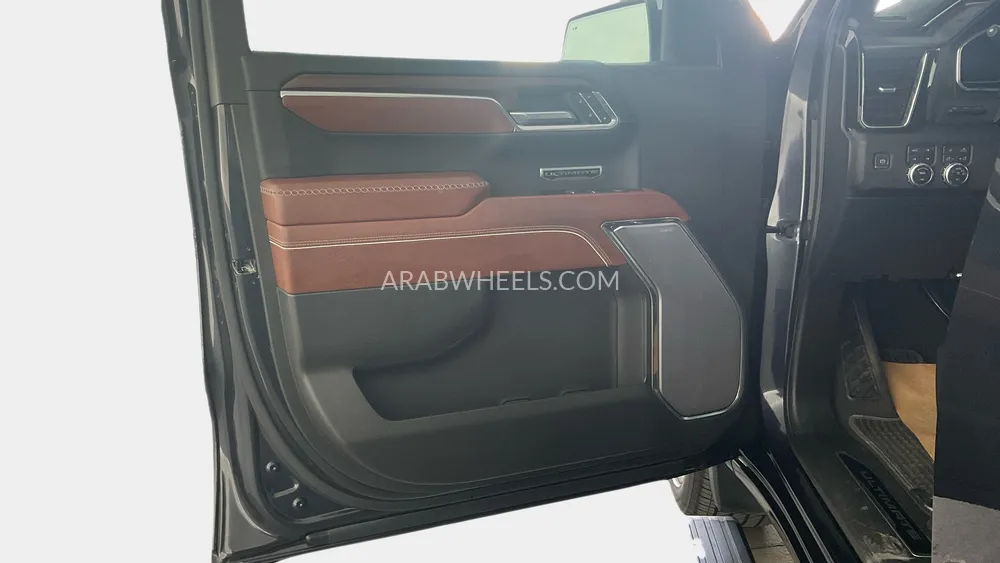 GMC Sierra 2023 for Sale in Sharjah Image-18