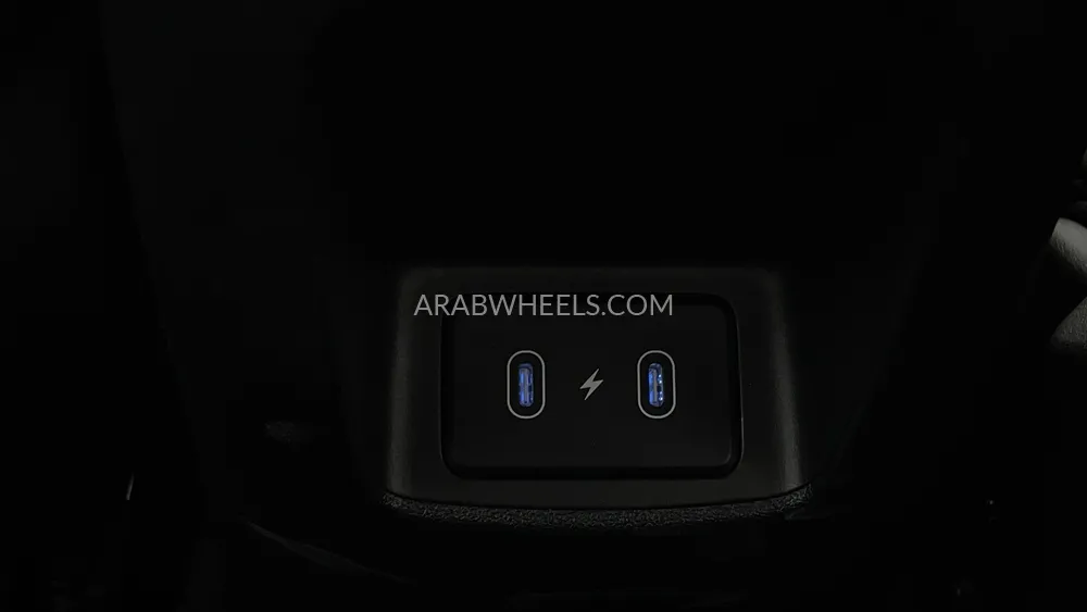 Hyundai Elantra 2025 for Sale in Dubai Image-44