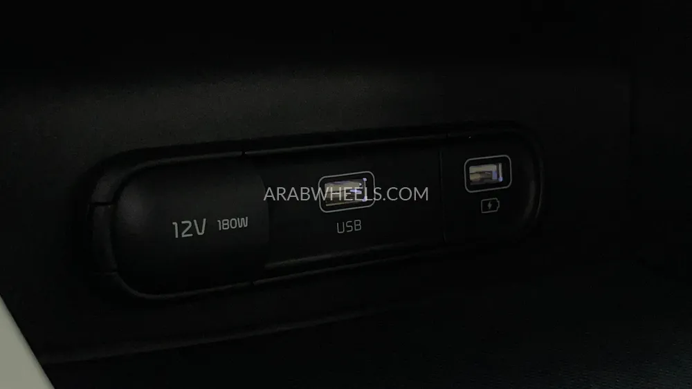 Kia K5 2023 for Sale in Dubai Image-42