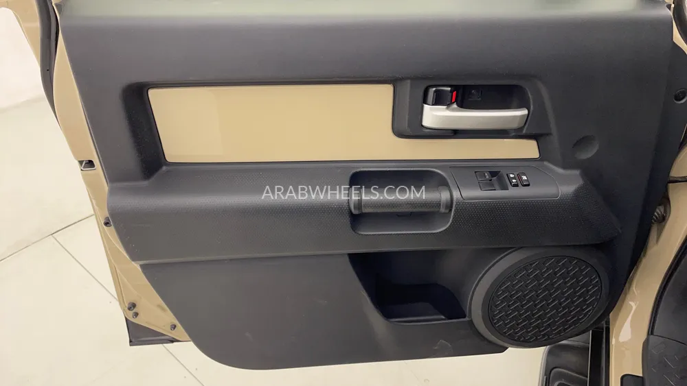 Toyota FJ Cruiser 2021 for Sale in Dubai Image-19