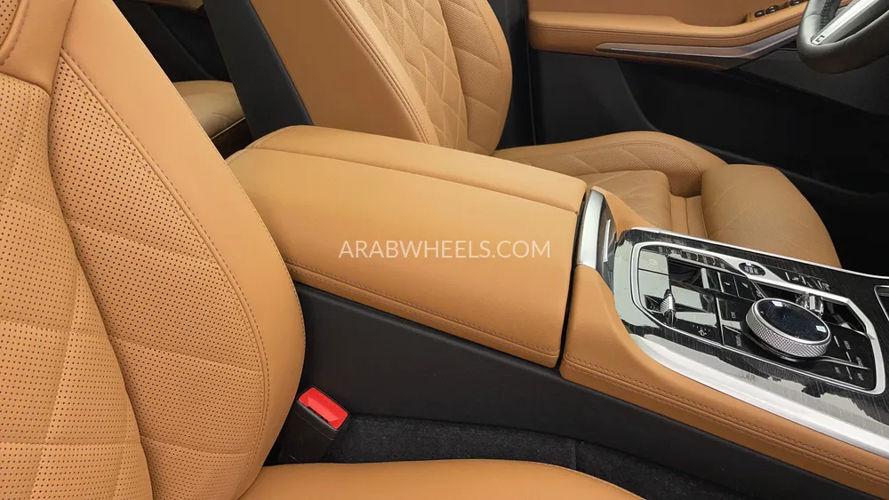 BMW X5 2024 for Sale in Dubai Image-43