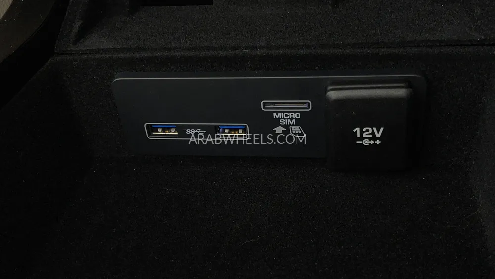 Land Rover Range Rover Velar 2020 for Sale in Dubai Image-59