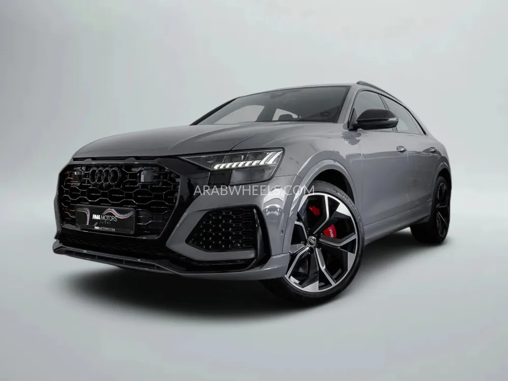 Audi RS Q8 2023 for Sale in Dubai Image-5