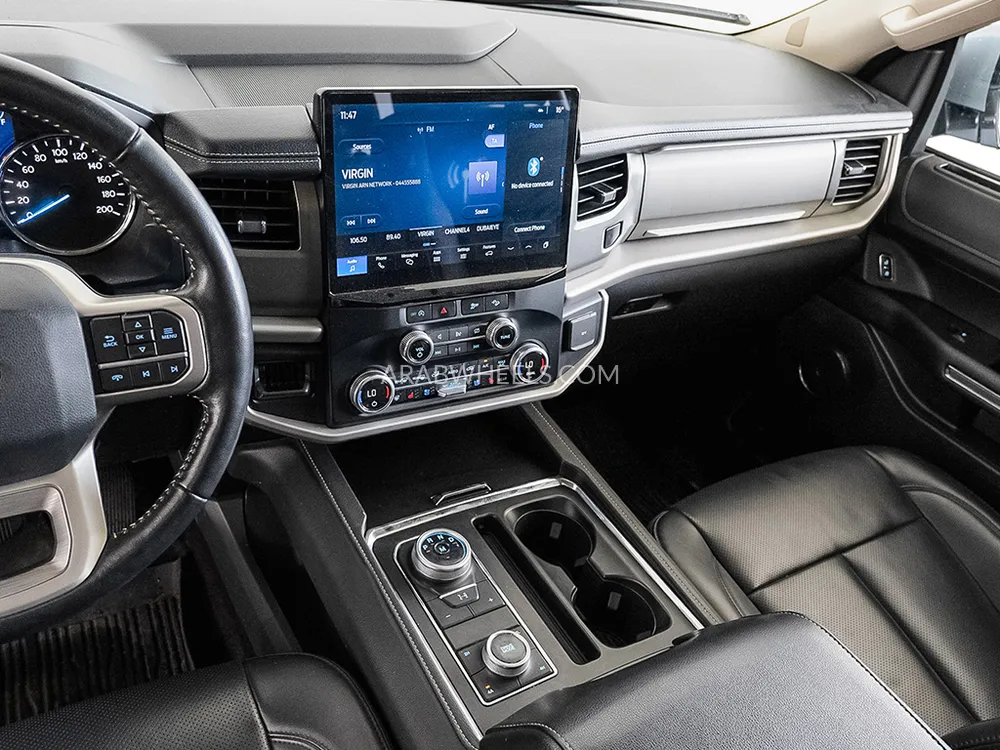 Ford Expedition 2023 for Sale in Dubai Image-9