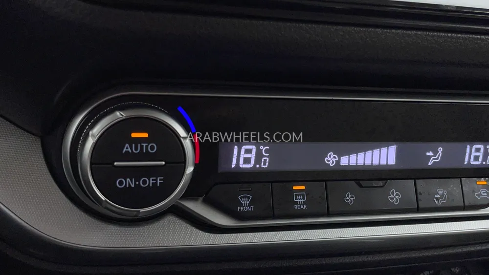 Nissan Xterra 2022 for Sale in Dubai Image-46