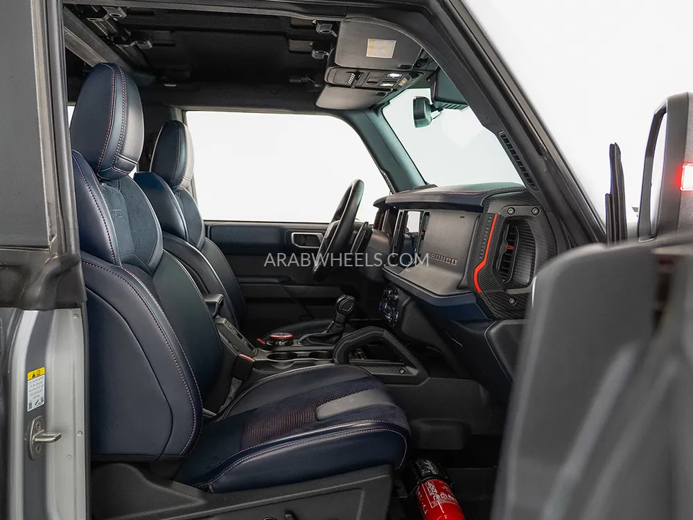 Ford Bronco 2023 for Sale in Dubai Image-8