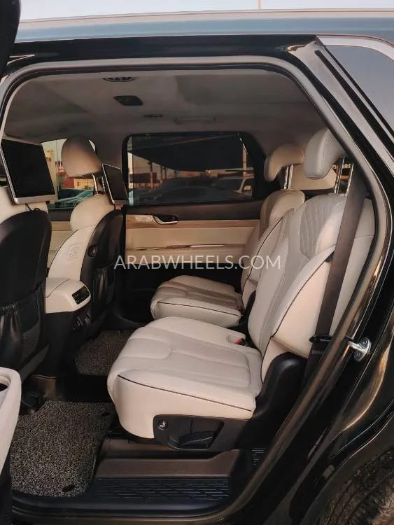 Hyundai Palisade 2021 for Sale in Ajman Image-10