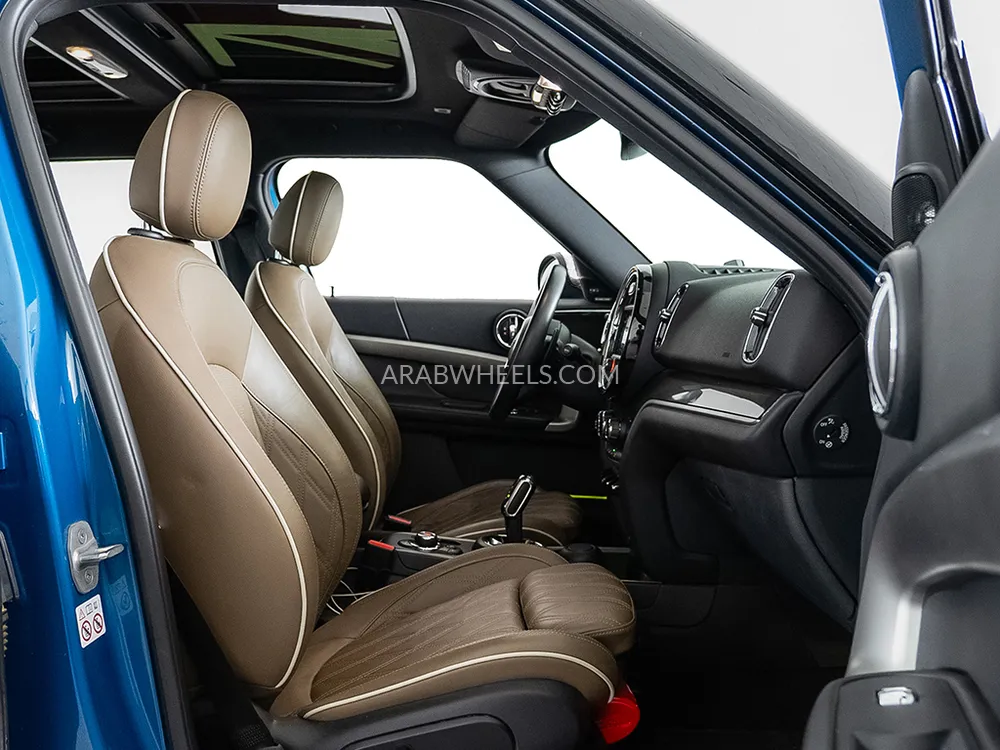 Mini Countryman 2020 for Sale in Dubai Image-8