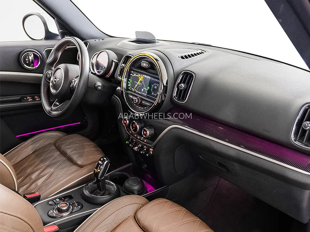 Mini Countryman 2020 for Sale in Dubai Image-12