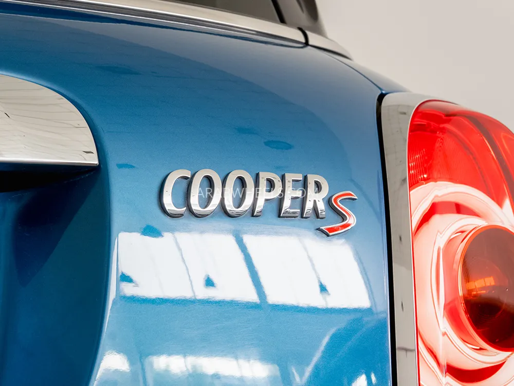 Mini Countryman 2020 for Sale in Dubai Image-17