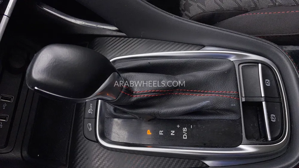 MG ZS 2025 for Sale in Dubai Image-18