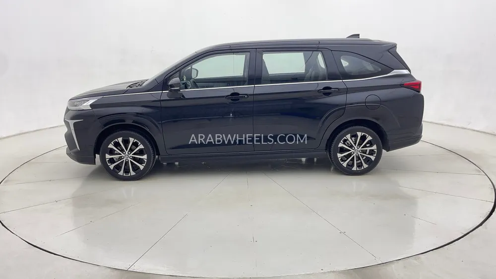 Toyota Veloz 2024 for Sale in Dubai Image-6