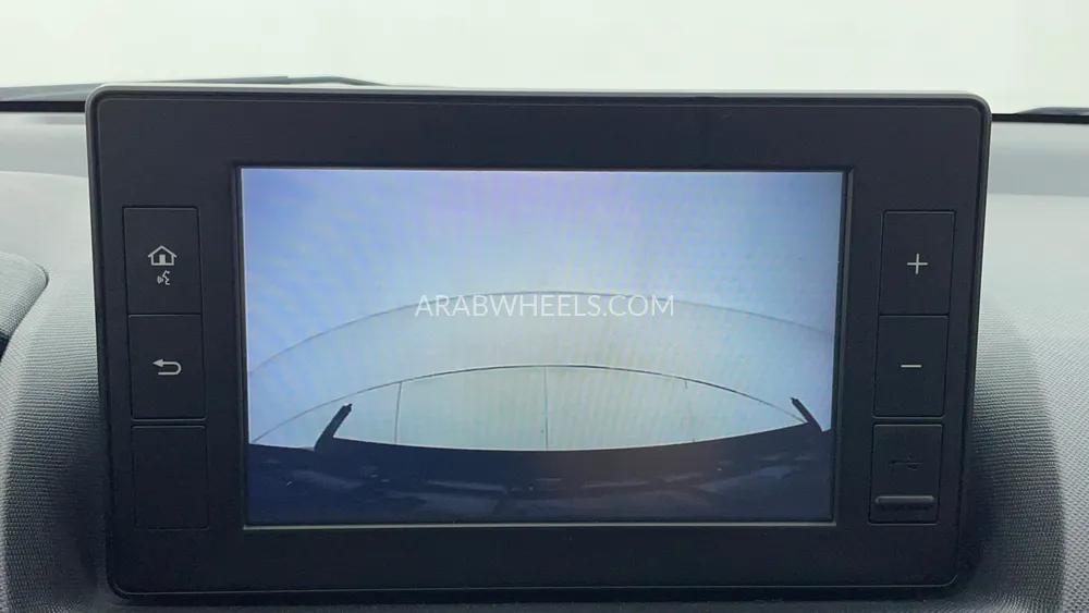 Toyota Veloz 2024 for Sale in Dubai Image-16