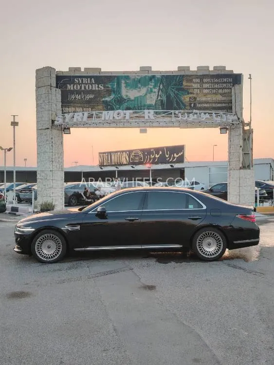 Genesis G90 2019 for Sale in Ajman Image-4
